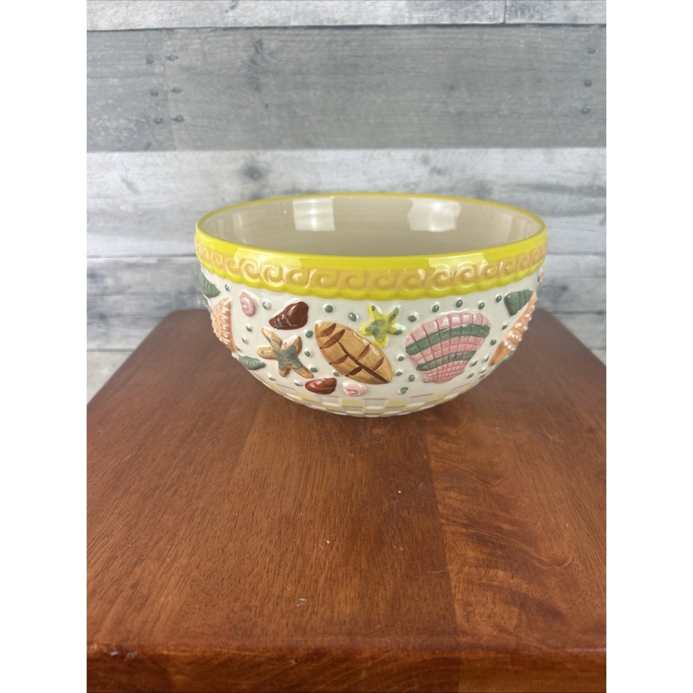 Temptations By Tara 2 QT Summer Shells Mixing/Serving Bowl - Beach Theme